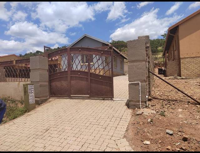 3 BEDROOM HOUSE FOR SALE IN TLHABANE WEST